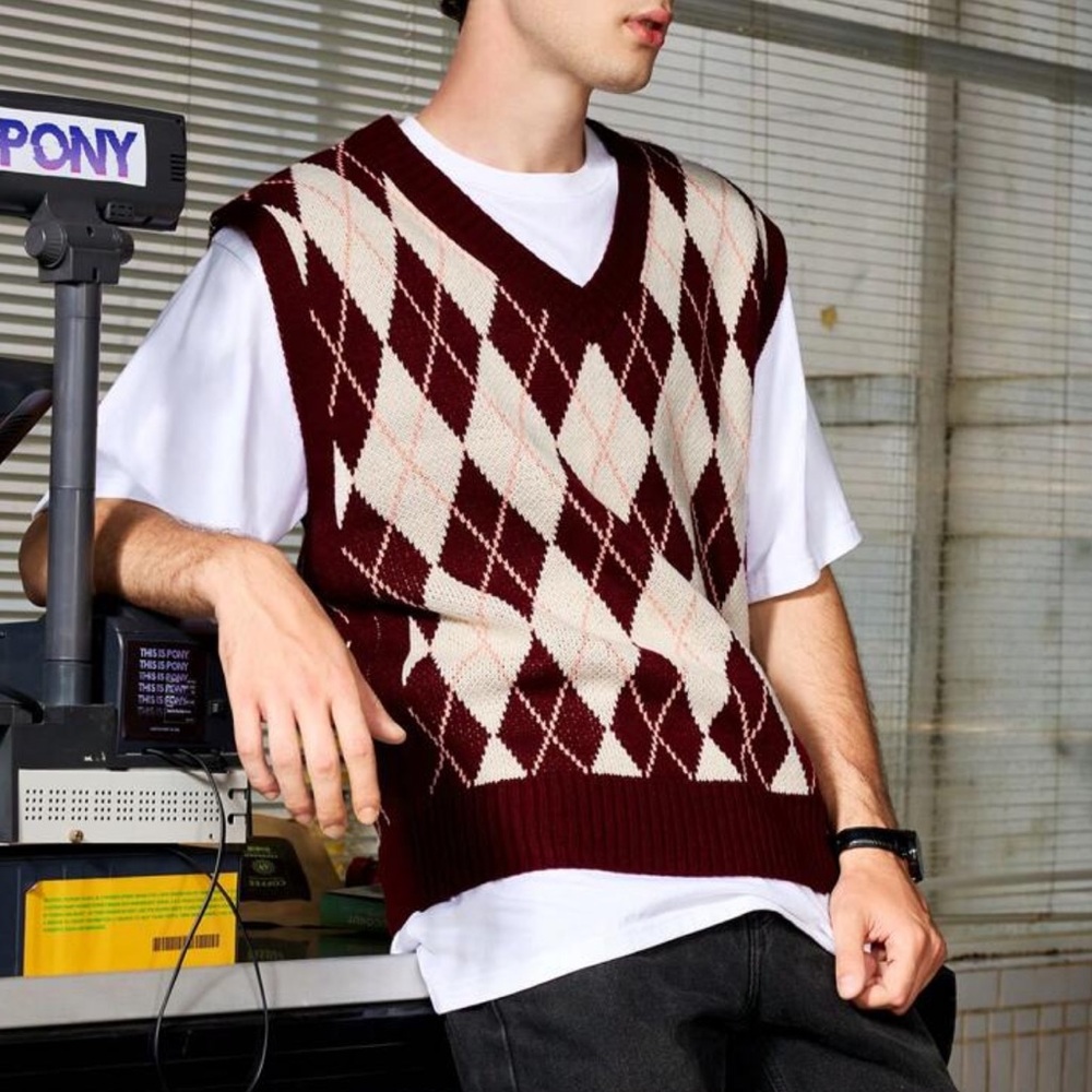 Shein Argyle Pattern Sweater Vest